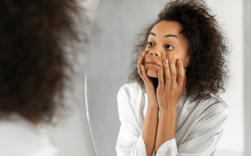 Castor Oil: The Ultimate Hack for Dark Circles and Wrinkles